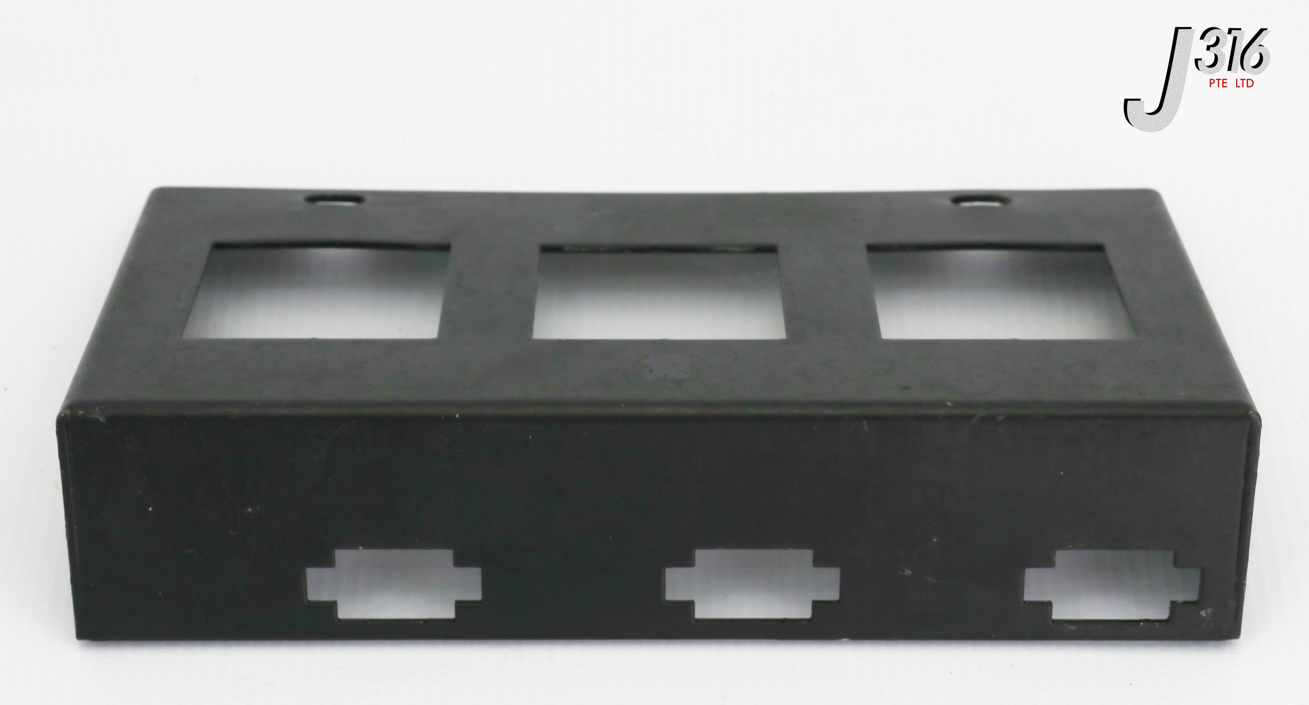 その他 No 19088 APPLIED MATERIALS BRKT PR SWITCH FOR SMC ISE4-ULB960190 0020
